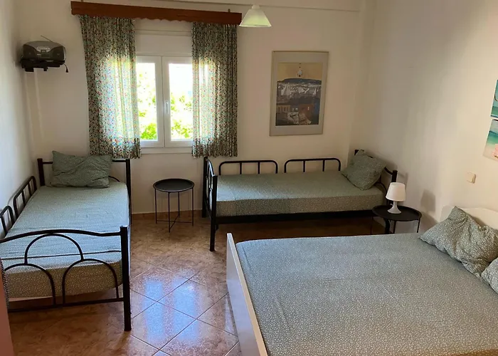 The Family Place - Cosy Double Bedroom Apartment On Beach Of Kallithea, Chalkidiki