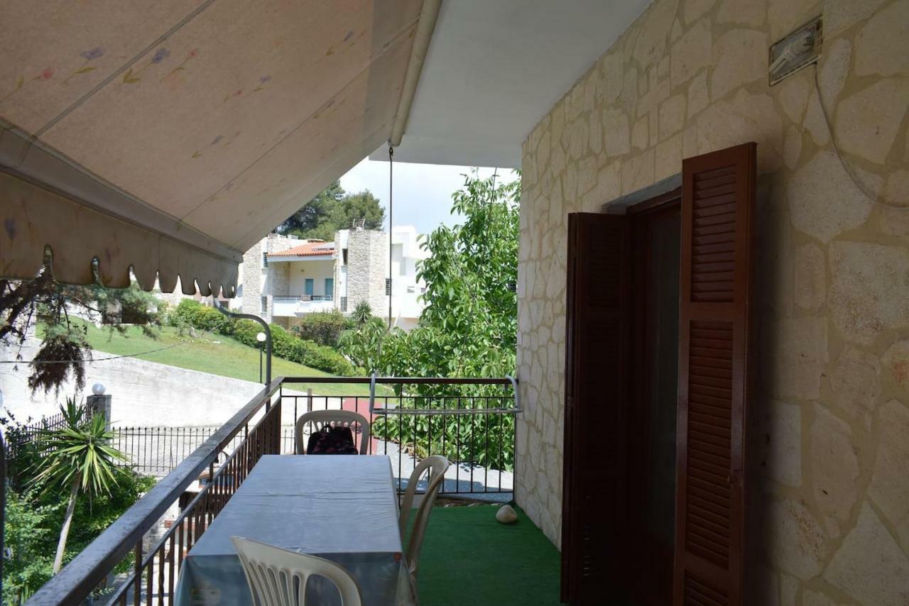 The Family Place - Cosy Double Bedroom On Of Kallithea, Chalkidiki Ferienhaus