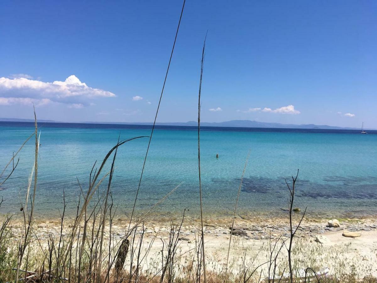 The Family Place - Cosy Double Bedroom On Of Kallithea, Chalkidiki Ferienhaus