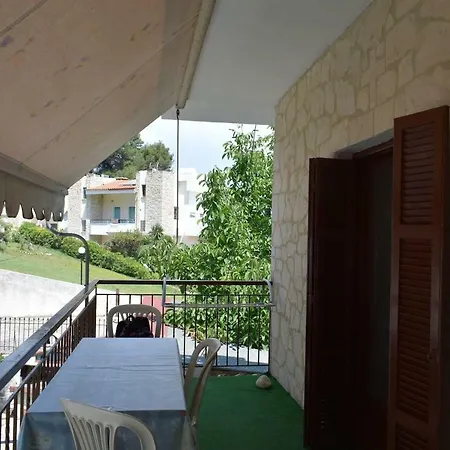 The Family Place - Cosy Double Bedroom Apartment On Beach Of Kallithea, Chalkidiki Kallithea  Exterior foto